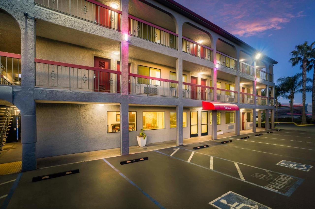 Red Roof Inn Stockton Buitenkant foto