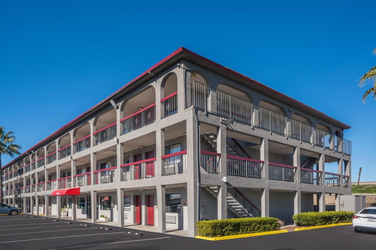 Red Roof Inn Stockton Buitenkant foto