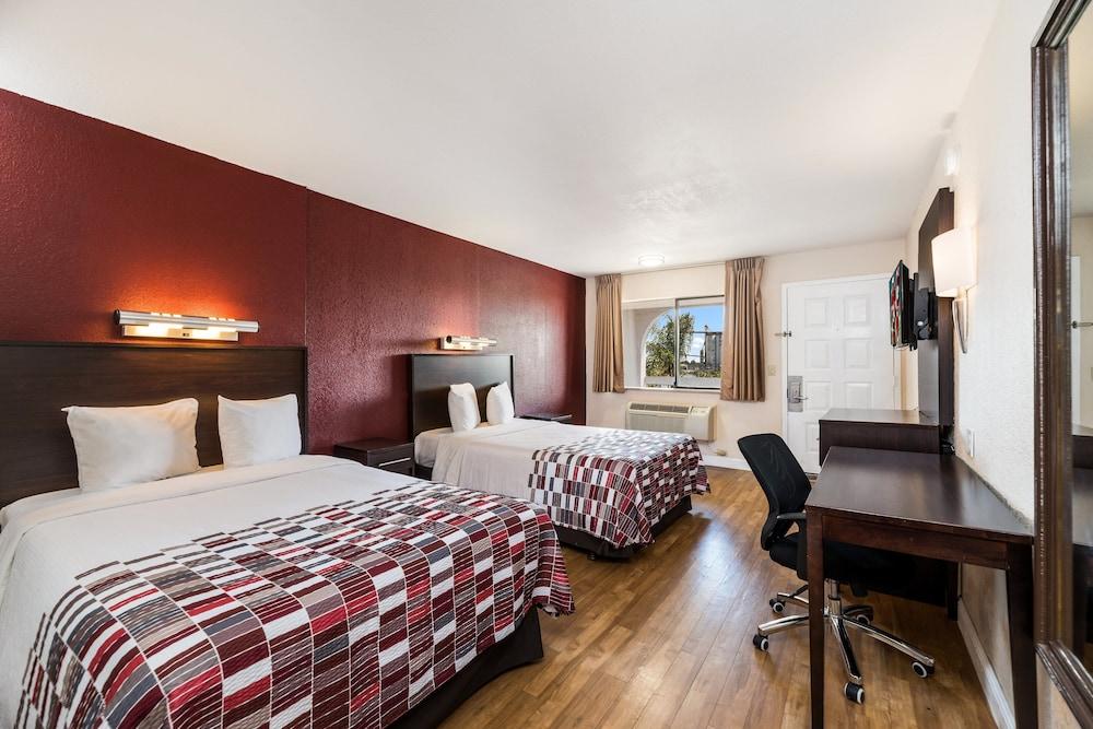 Red Roof Inn Stockton Buitenkant foto